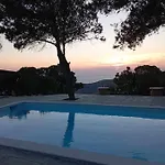 Art Natalie Two Kythnos