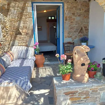 Art Natalie Two * Kythnos
