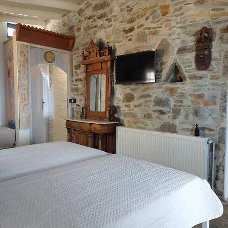 Art Natalie Two * Kithnos