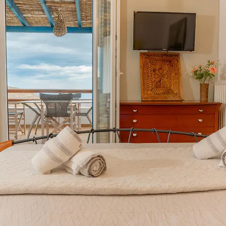 Art Natalie Two * Kithnos