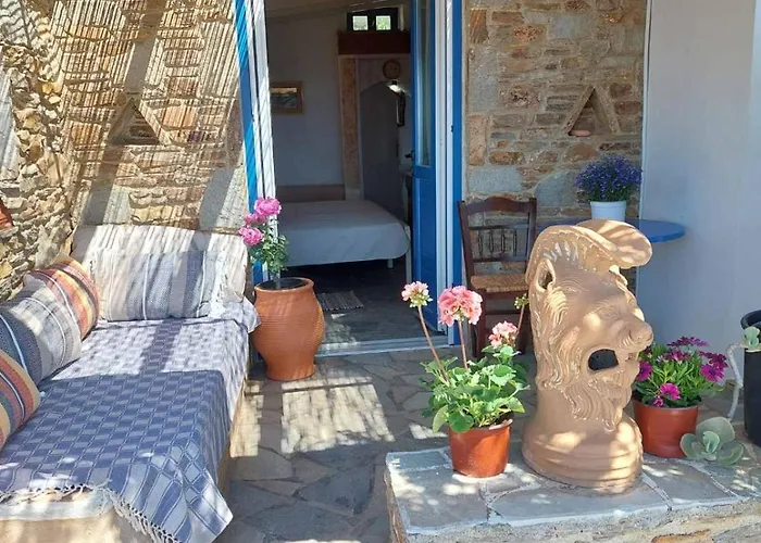 Art Natalie Two * Kithnos