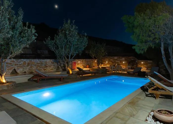 Art Natalie Two Kythnos